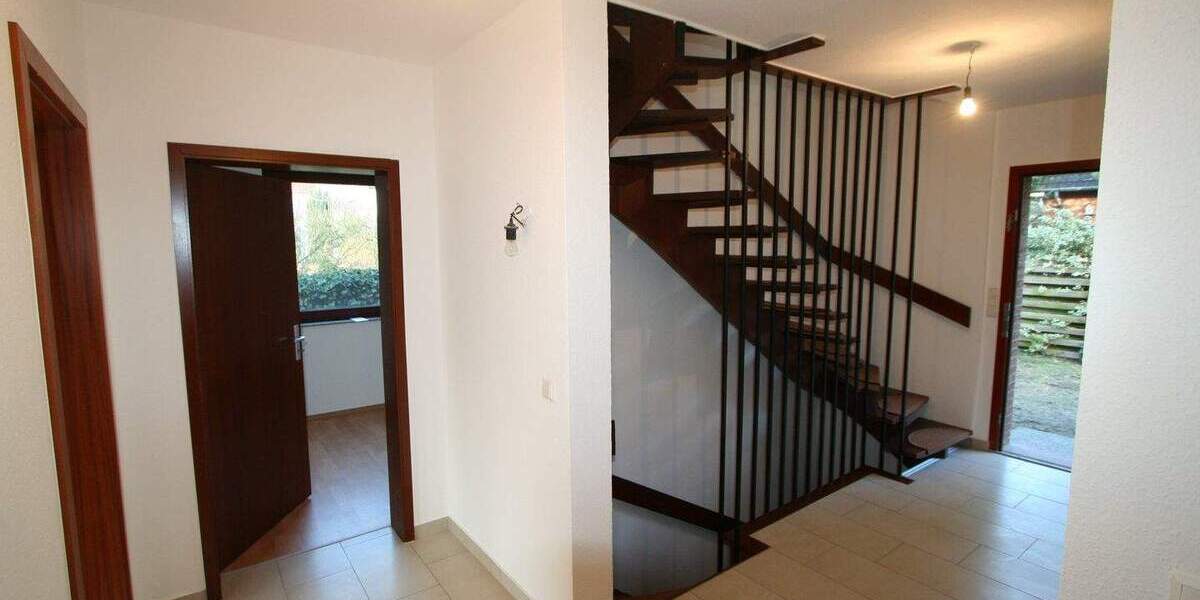 Einfamilienhaus Burgdorf - 6 Zimmer, 150 m&sup2;, 1.549&euro; | Angebot:26779416