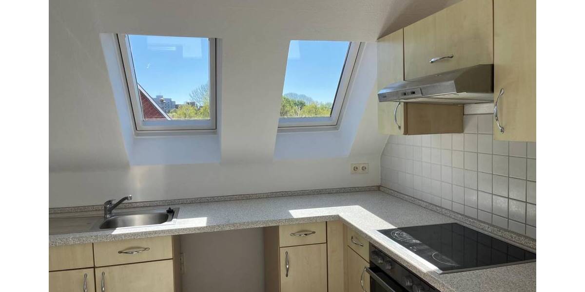 Etagenwohnung Lüneburg Altstadt - 2 Zimmer, 74 m&sup2;, 850&euro; | Angebot:26570569