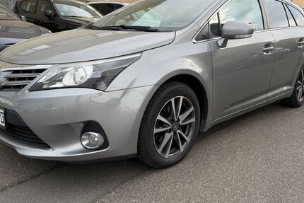 Toyota Avensis 147.000 km 9.980 &euro; Viernheim 68519