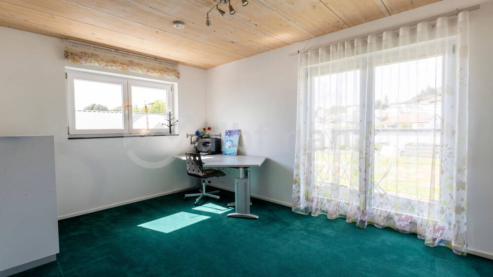 Gewerbeobjekt Pfullingen - 1.421.000&euro; | Angebot:21477170