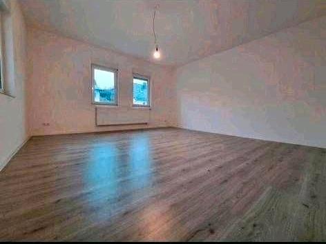 Einfamilienhaus Schmitten im Taunus - 4 Zimmer, 123 m&sup2;, 1.800&euro; | Angebot:26619700