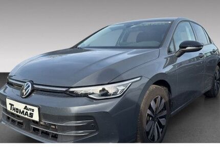 VW Golf 26.578 km 23.580 € Hennef 53773