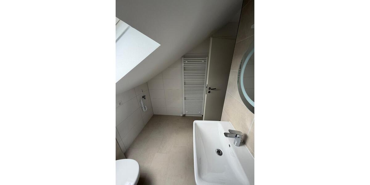 Dachgeschoßwohnung Delbrück - 2 Zimmer, 45 m&sup2;, 500&euro; | Angebot:26288140