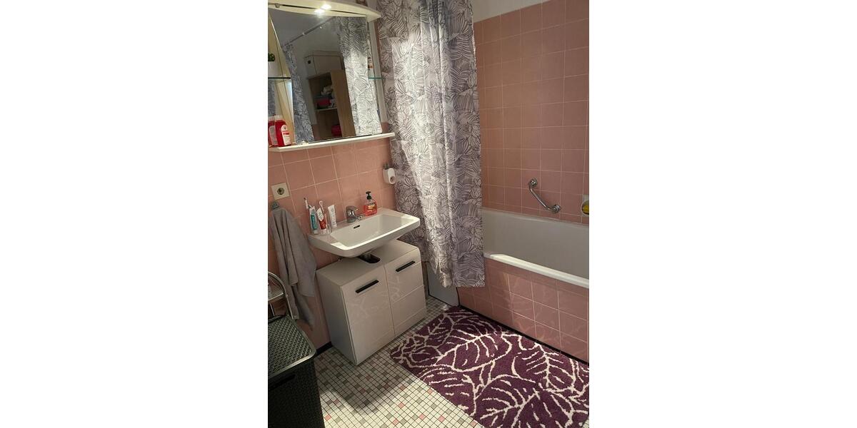 Etagenwohnung Waldshut-Tiengen Tiengen - 2 Zimmer, 74 m&sup2;, 185.000&euro; | Angebot:26057050