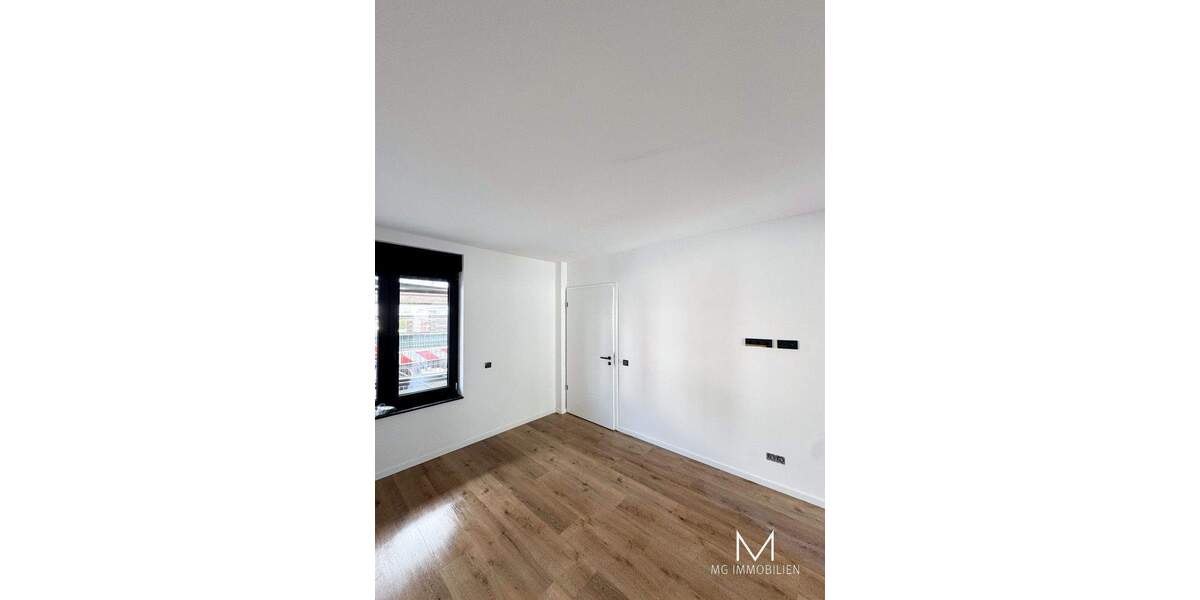 MG - Kaiserslautern: Erstbezug, gehobene Ausstattung, behindertengerecht. Bitte Beschreibung lesen. 2 zimmer