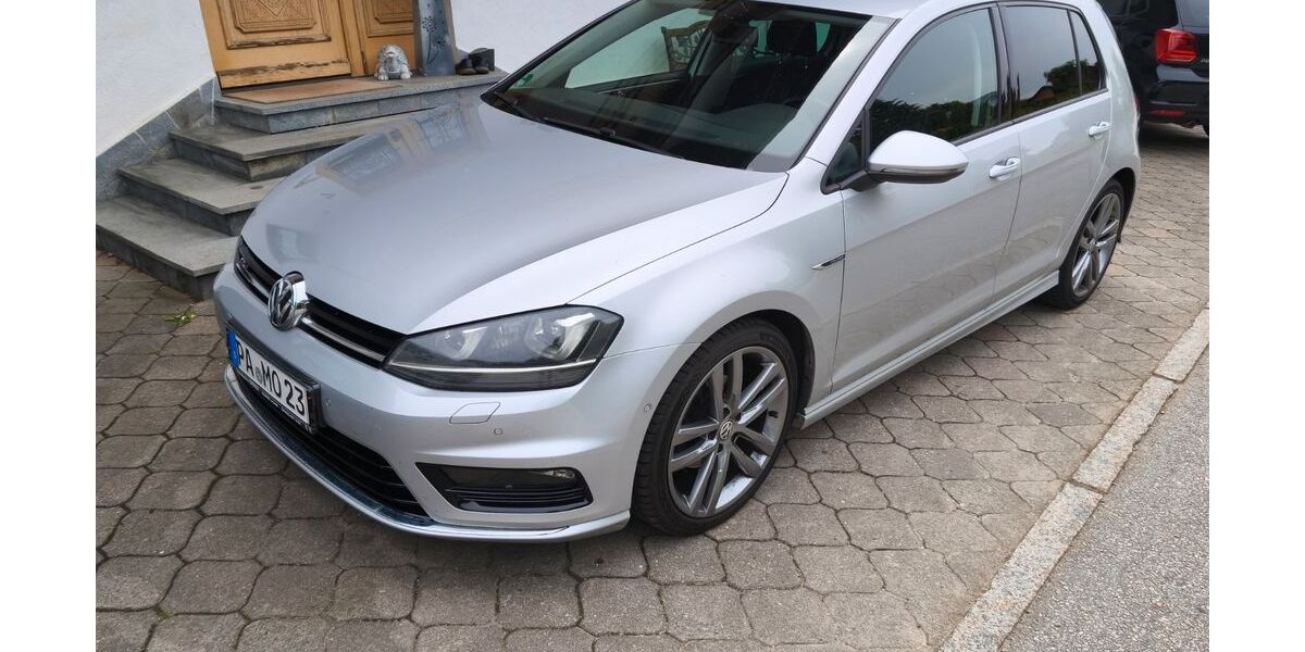 VW Golf 117.000 km 10.900 &euro; Fürstenstein 94538