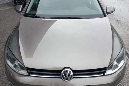 VW Golf 227.000 km 5.700 € Koblenz 56073