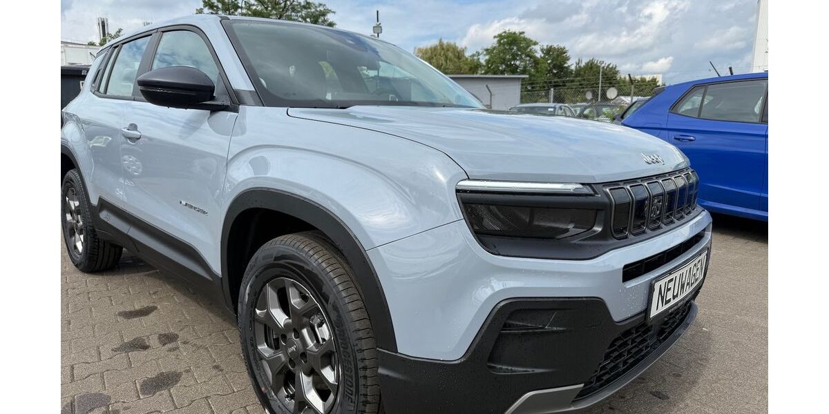 Jeep Avenger 2.500 km 21.999 &euro; Frankfurt 60386