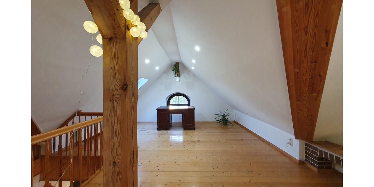 **Provisionsfrei** Haus mit viel Platz für Freizeit und Gewerbe - Einfamilienhaus Strasburg | Angebot:26900662