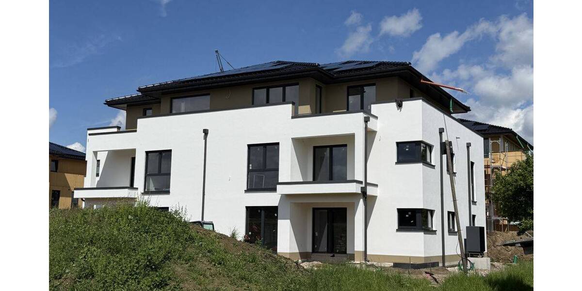 Etagenwohnung Leopoldshöhe - 4 Zimmer, 104 m&sup2;, 1.495&euro; | Angebot:26779642