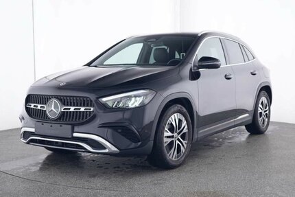 Mercedes GLA 180 Progressive *AHK*