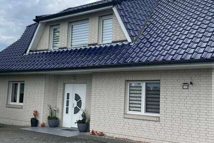 Haus Schwedt/Oder Oder - 4 Zimmer, 220 m&sup2;, 598.000&euro; | Angebot:26890497