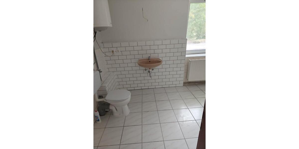 Erdgeschoßwohnung Quedlinburg - 2 Zimmer, 50 m&sup2;, 300&euro; | Angebot:26381336