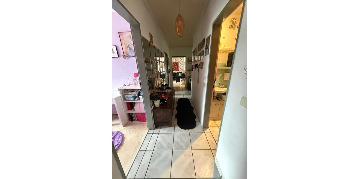 Attraktive 4,5-Zimmer-Eigentumswohnung mit Balkon in Holzwickede – ideal für Kapitalanleger & Eigennutzer - Etagenwohnung Holzwickede | Angebot:26826851