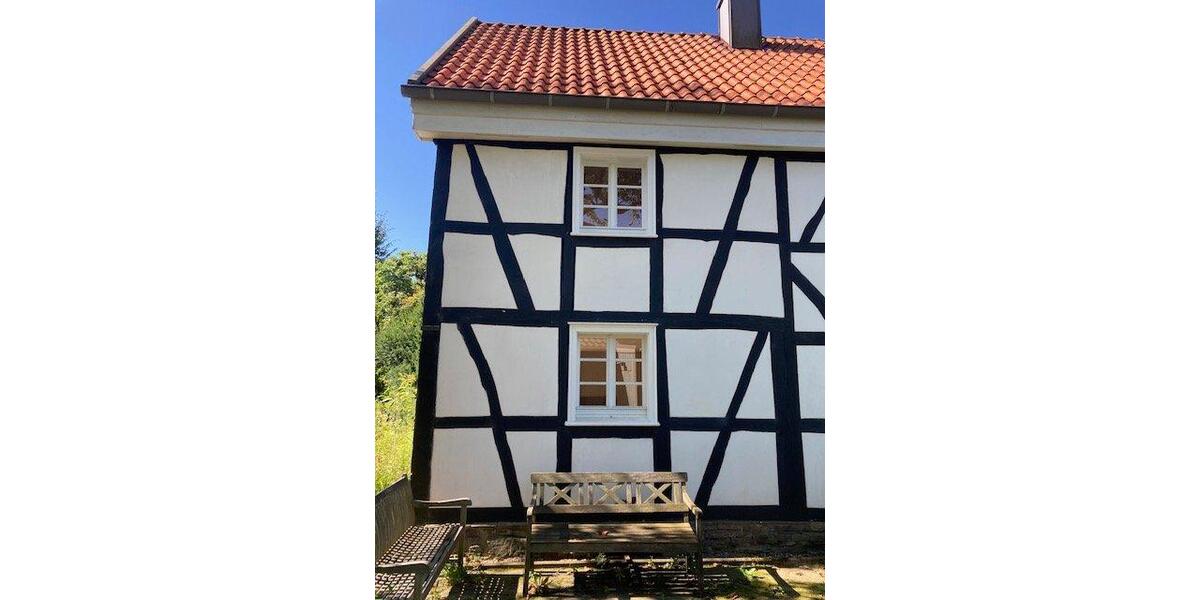 Einfamilienhaus Overath - 5 Zimmer, 190 m&sup2;, 1.980&euro; | Angebot:25993243