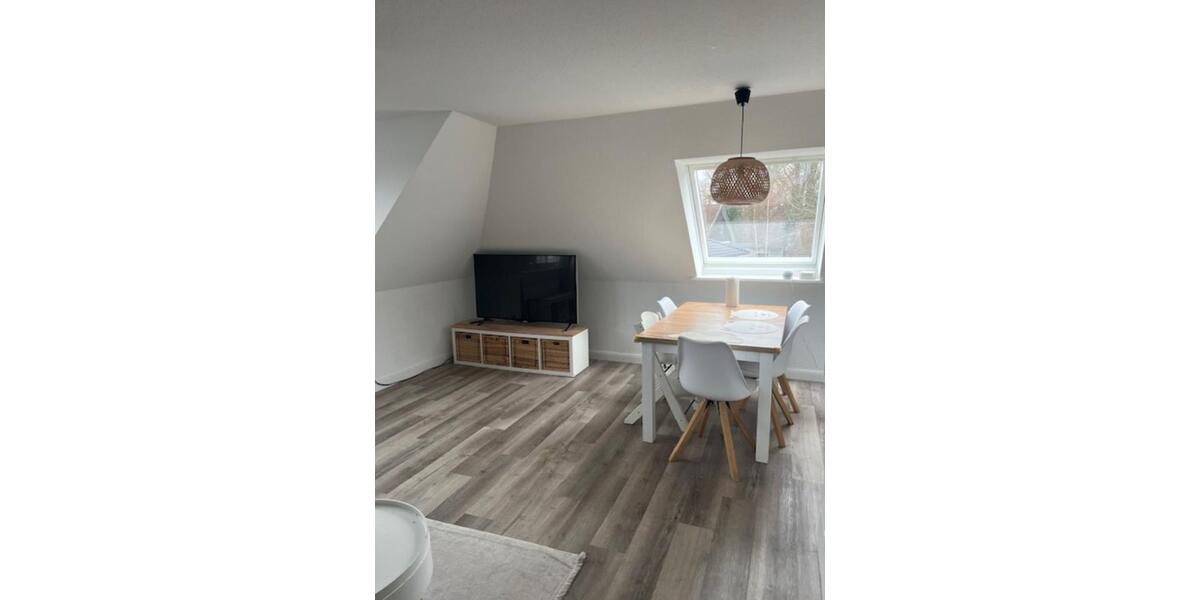 Dachgeschoßwohnung Oeversee - 3 Zimmer, 65 m&sup2;, 710&euro; | Angebot:25539266