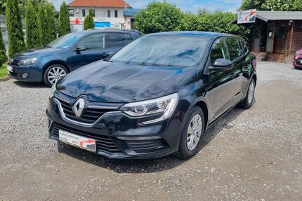 Renault Megane 97.284 km 7.690 &euro; Höxter/Stahle 37671