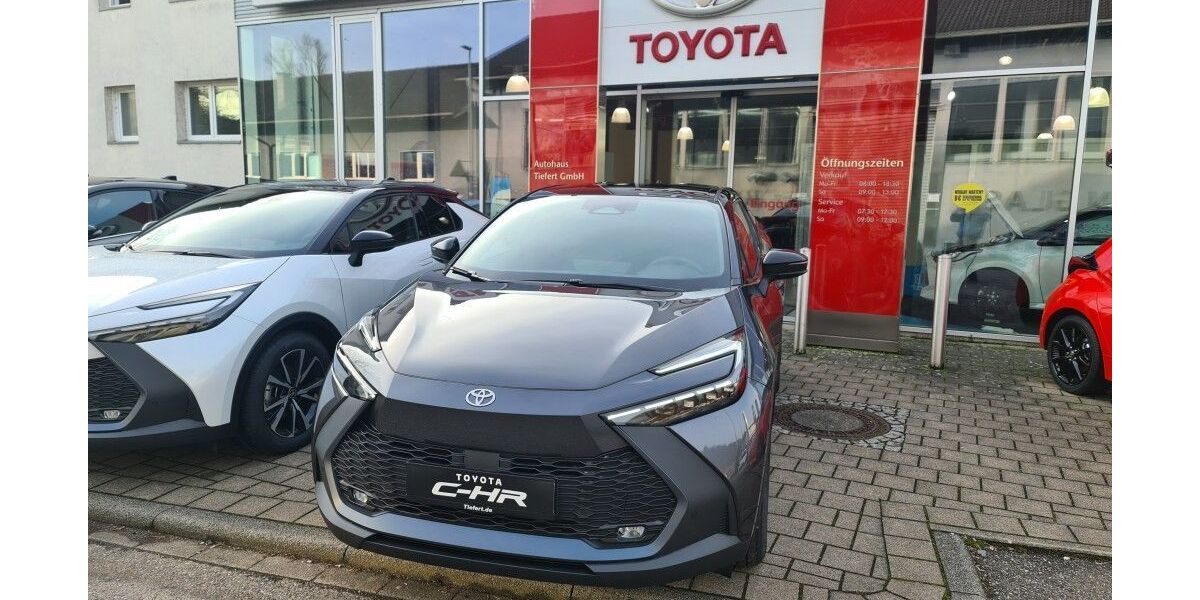Toyota C-HR 6.500 km 35.400 &euro; Lauchringen 79787