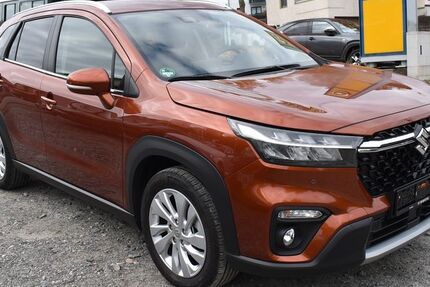 Suzuki (SX4) S-Cross 9.000 km 23.400 &euro; Schönberg 94513