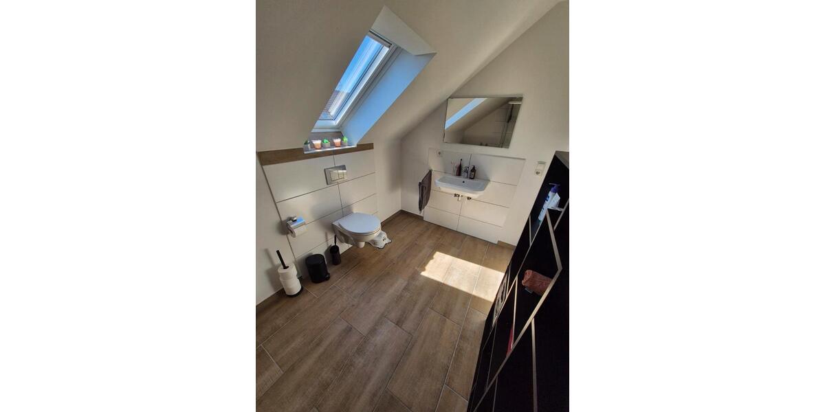 Dachgeschoßwohnung Rhauderfehn - 3 Zimmer, 68 m&sup2;, 650&euro; | Angebot:26398886