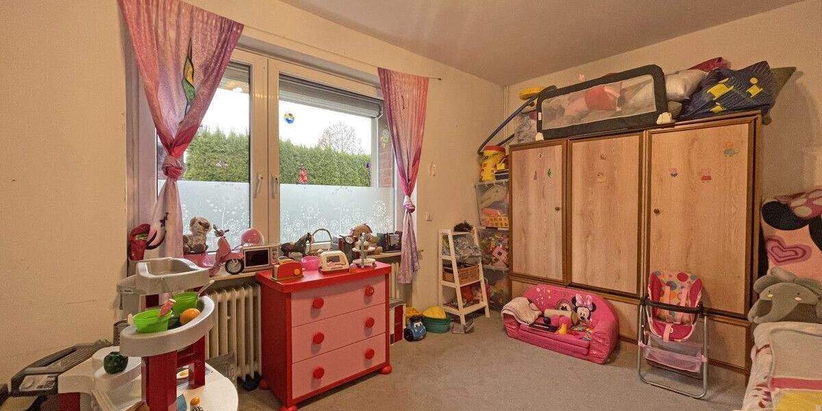 Mehrfamilienhaus, Wohnhaus Norderstedt Garstedt - 5 Zimmer, 146 m&sup2;, 599.000&euro; | Angebot:25275560