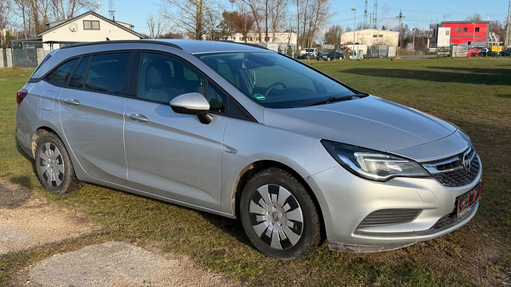 Opel Astra 169.788 km 5.900 &euro; Rostock 18147