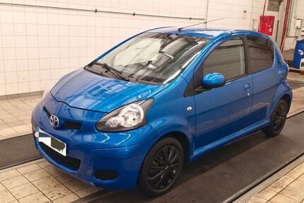 Toyota Aygo (X) 71.200 km 4.499 € München 80935
