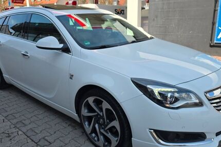 Opel Insignia 203.000 km 7.700 &euro; Garching 85748