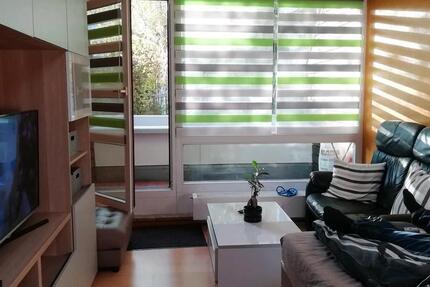 1 Zimmer Apartment in Höchberg, möbliert, Balkon, Warmmiete 750 € 1 zimmer