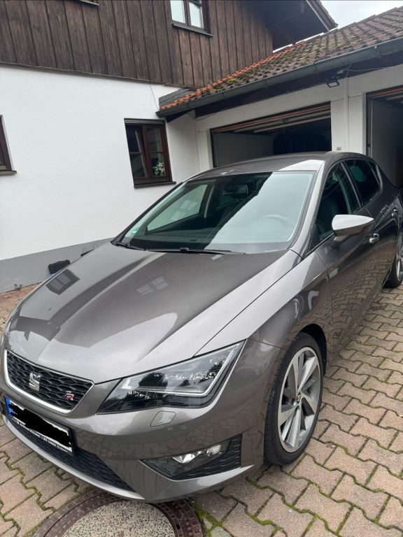 Seat Leon 144.200 km 9.990 € Frasdorf 83112