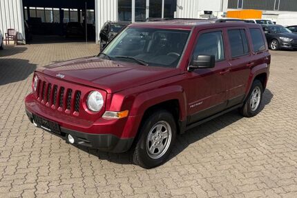 Jeep Patriot 49.000 km 9.990 &euro; Salzgitter 38229
