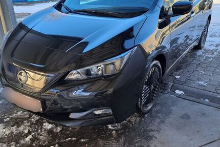 Nissan Leaf 5.900 km 19.990 &euro; Berlin 13589