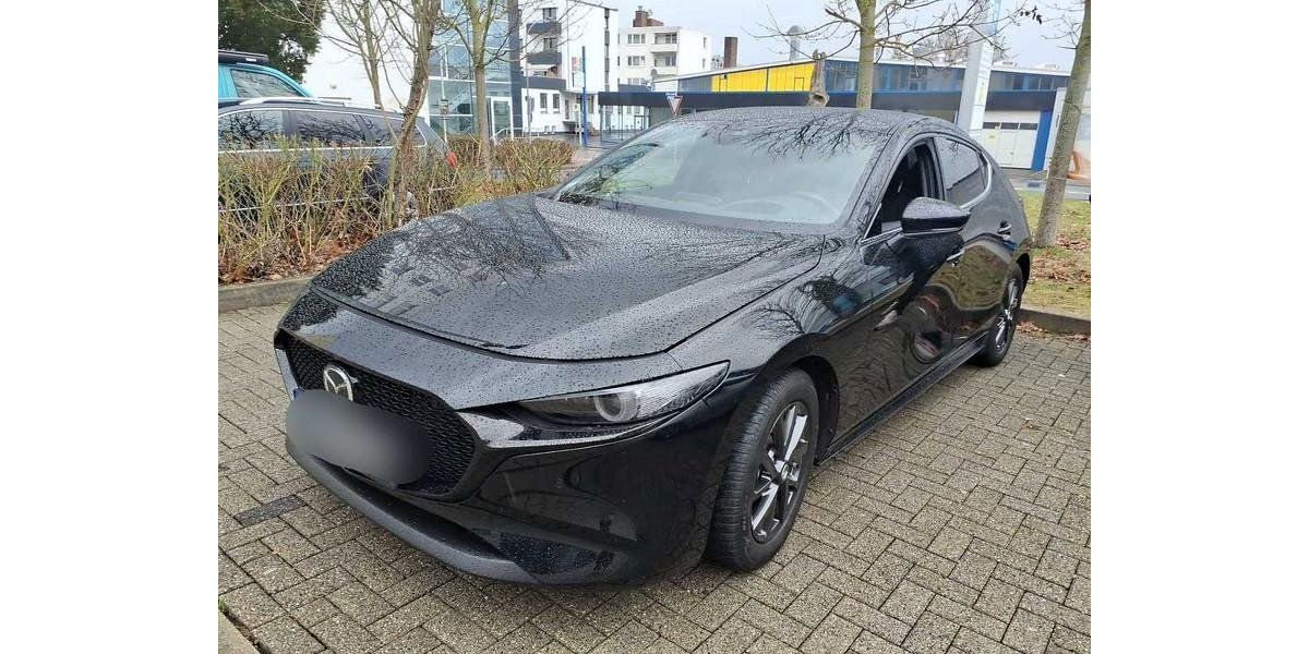 Mazda 3 56.161 km 19.990 &euro; Rinteln 31737