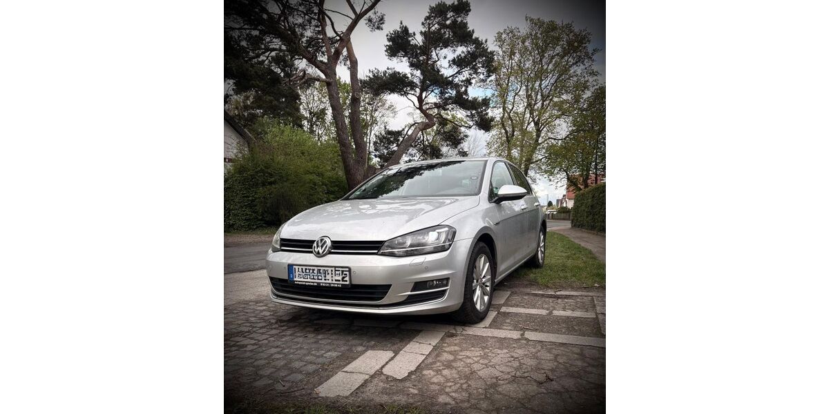 VW Golf 92.479 km 12.900 &euro; Bremen 28719