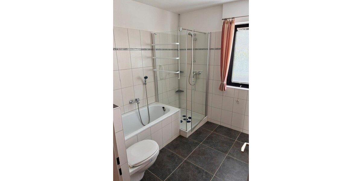 Reihenhaus Meckenheim - 6 Zimmer, 170 m&sup2;, 490.000&euro; | Angebot:26562563