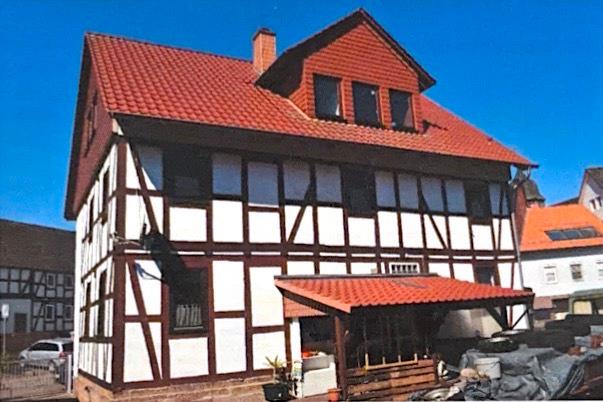 Idyllischer & voll sanierter Resthof mit 3 Wohneinheiten 8 zimmer