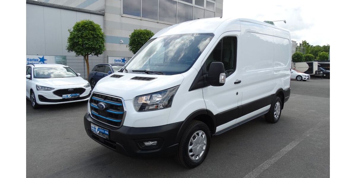 Ford Transit 7.291 km 30.800 &euro; Fürth bei Nürnberg 90763