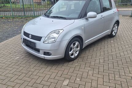 Suzuki Swift 245.000 km 1.199 € Weida 07570