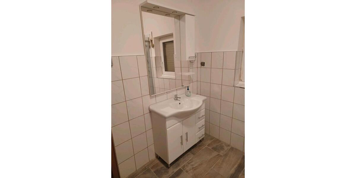 Mehrfamilienhaus, Wohnhaus Kronach - 11 Zimmer, 160 m&sup2;, 60.000&euro; | Angebot:25498533