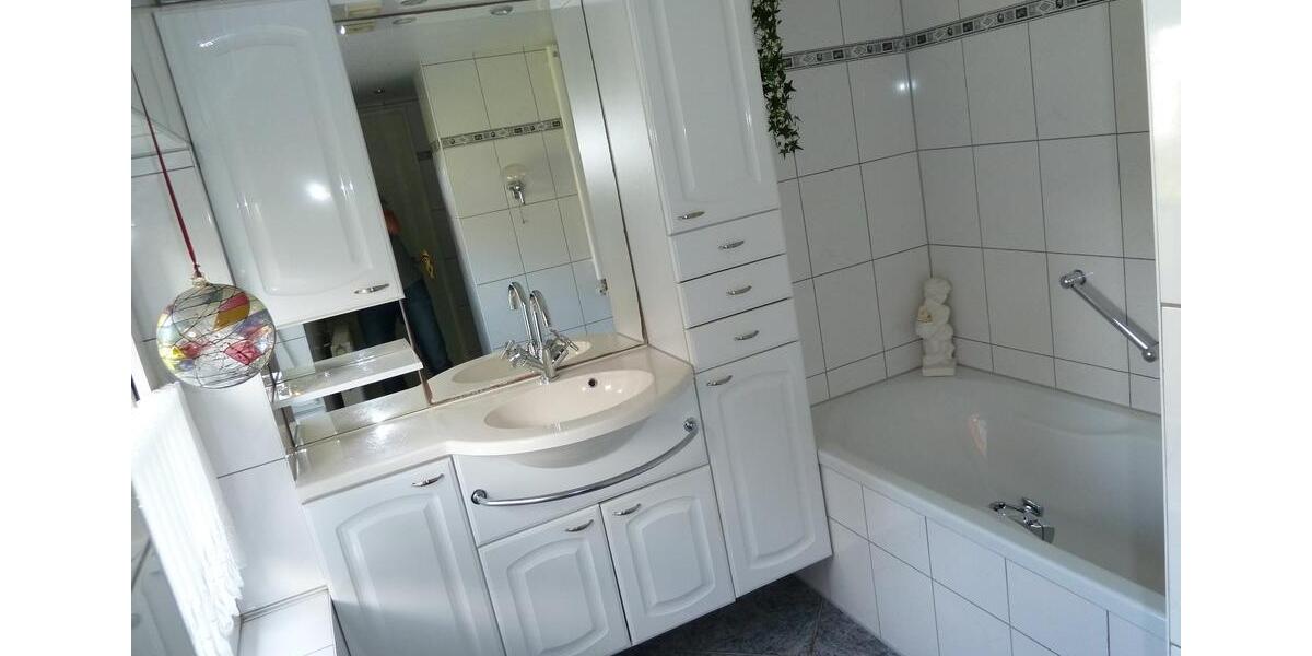 Doppelhaushälfte Gronau (Westfahlen) - 5 Zimmer, 130 m&sup2;, 250.000&euro; | Angebot:26874781