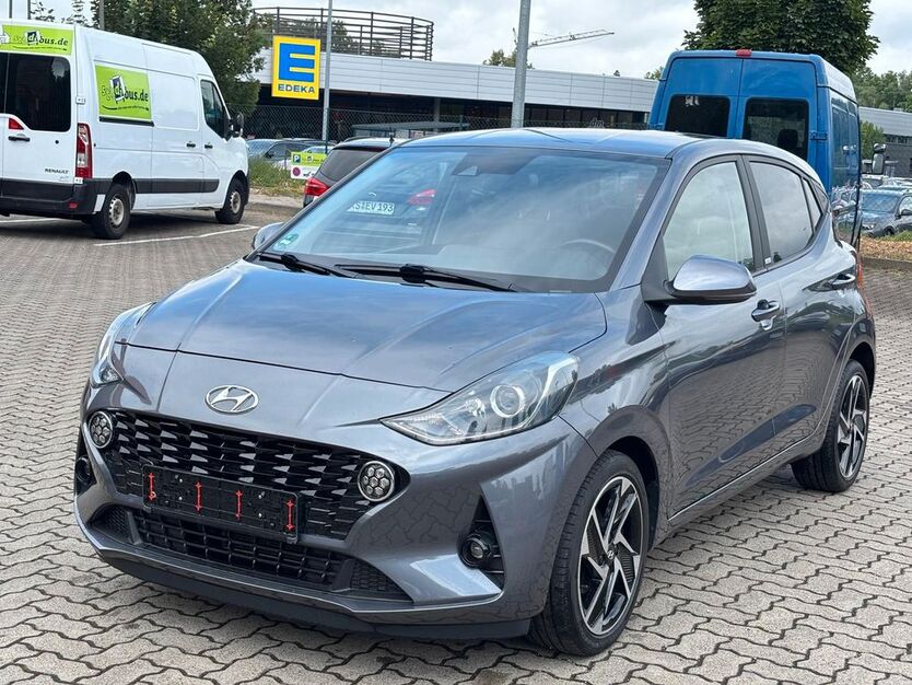 Hyundai i10 53.615 km 13.900 € Göttingen 37081