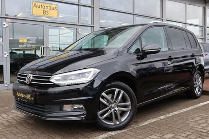 VW Touran 98.112 km 18.990 &euro; Bergen 29303