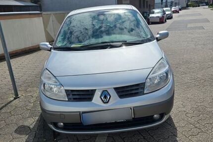 Renault Scenic 103.500 km 3.400 &euro; KEMPEN 47906