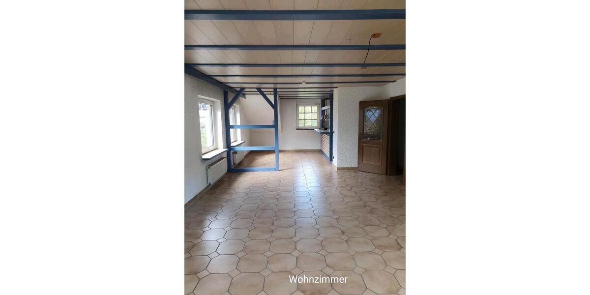 Dachgeschoßwohnung Scheuerfeld - 3 Zimmer, 111 m&sup2;, 139.999&euro; | Angebot:26868431