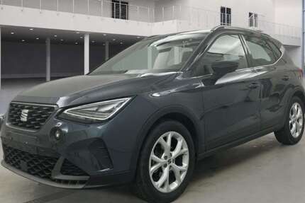 Seat Arona 17.556 km 15.990 &euro; Bad Hersfeld 36251