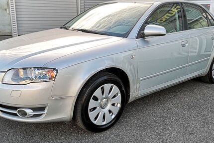 Audi A4 185.000 km 2.699 € Ofterdingen 72131