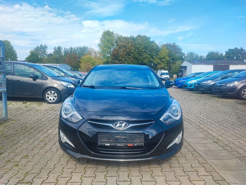 Hyundai i40 125.000 km 6.890 € Senden/Bösensell 48308