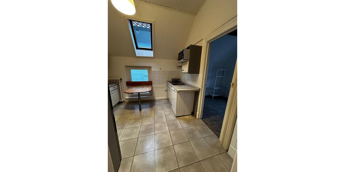 Mehrfamilienhaus, Wohnhaus Oldenburg Kreyenbrück - 7 Zimmer, 150 m&sup2;, 469.000&euro; | Angebot:25854803