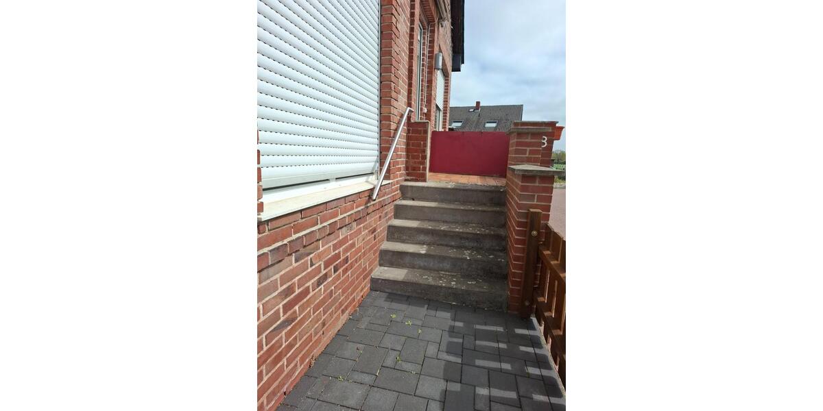 Erdgeschoßwohnung Rühen - 3 Zimmer, 84 m&sup2;, 690&euro; | Angebot:26412718