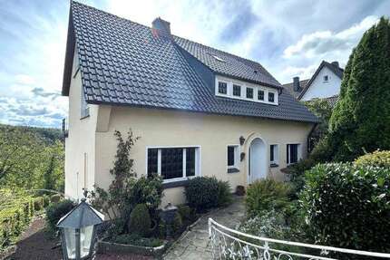 Haus zum Kaufen in Rüthen 250.000 € 204 m² 9 zimmer